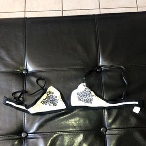 Black and white Bralette